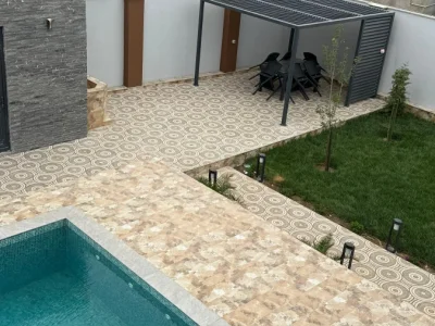 Həyət döşəmə - Şəkil